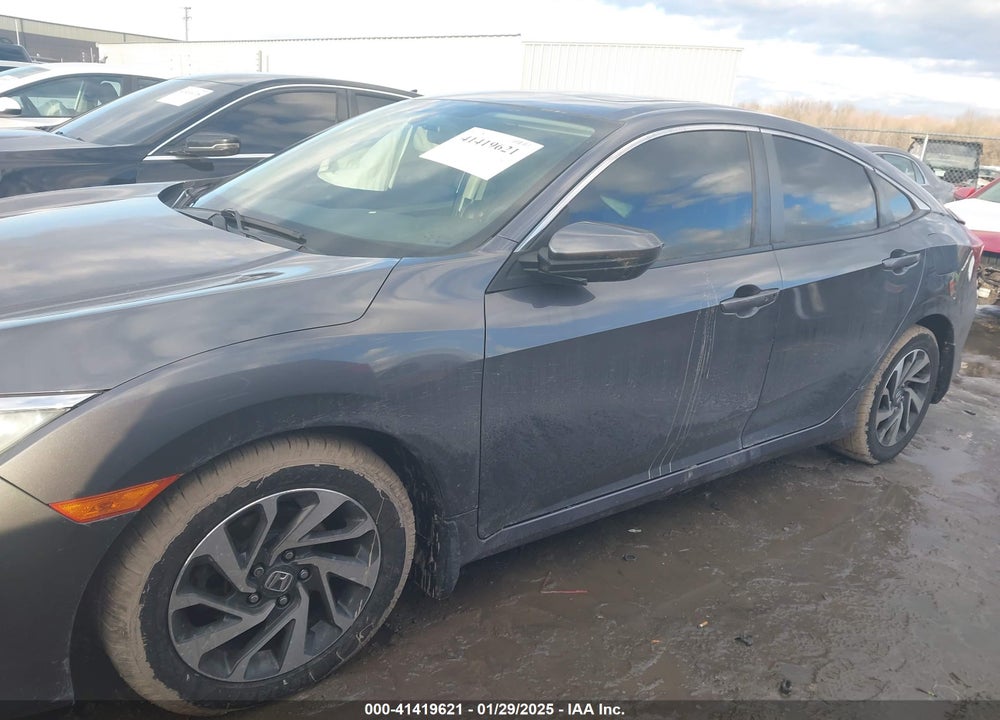 2016 HONDA CIVIC VIN: 19XFC2F73GE081451