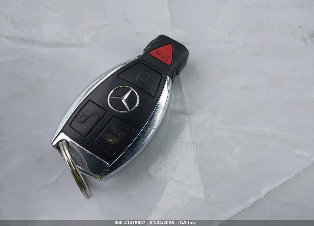 2000 MERCEDES-BENZ S 500 VIN: WDBNG75JXYA120520