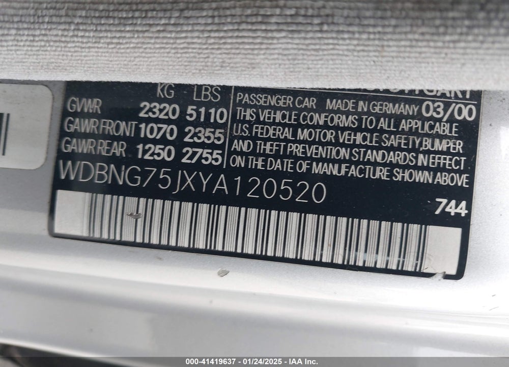 2000 MERCEDES-BENZ S 500 VIN: WDBNG75JXYA120520