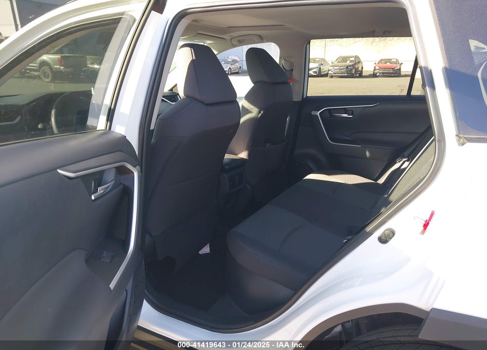 2024 TOYOTA RAV4 HYBRID XLE VIN: 4T3RWRFV9RU119655