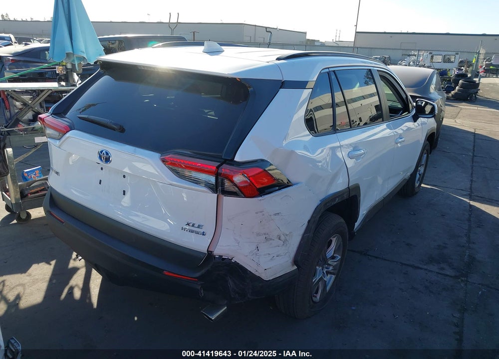 2024 TOYOTA RAV4 HYBRID XLE VIN: 4T3RWRFV9RU119655
