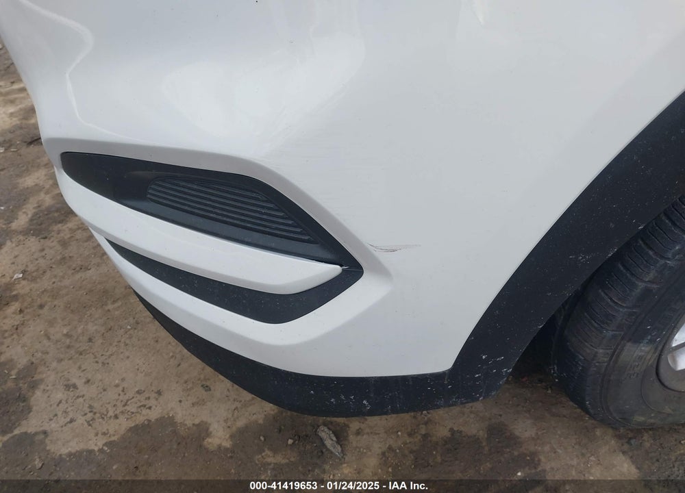 2018 HYUNDAI TUCSON SE VIN: KM8J23A41JU814259