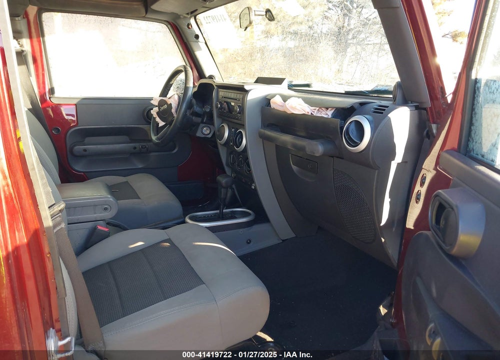 2008 JEEP WRANGLER / VIN: 1J4GA391X8L606077