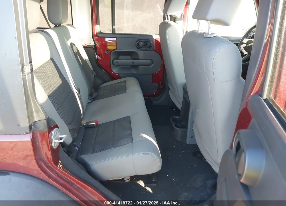 2008 JEEP WRANGLER / VIN: 1J4GA391X8L606077