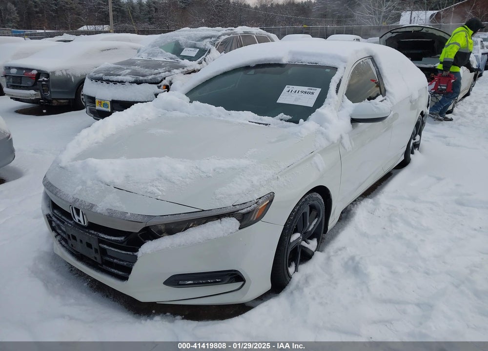 2019 HONDA ACCORD VIN: 1HGCV1F31KA149196