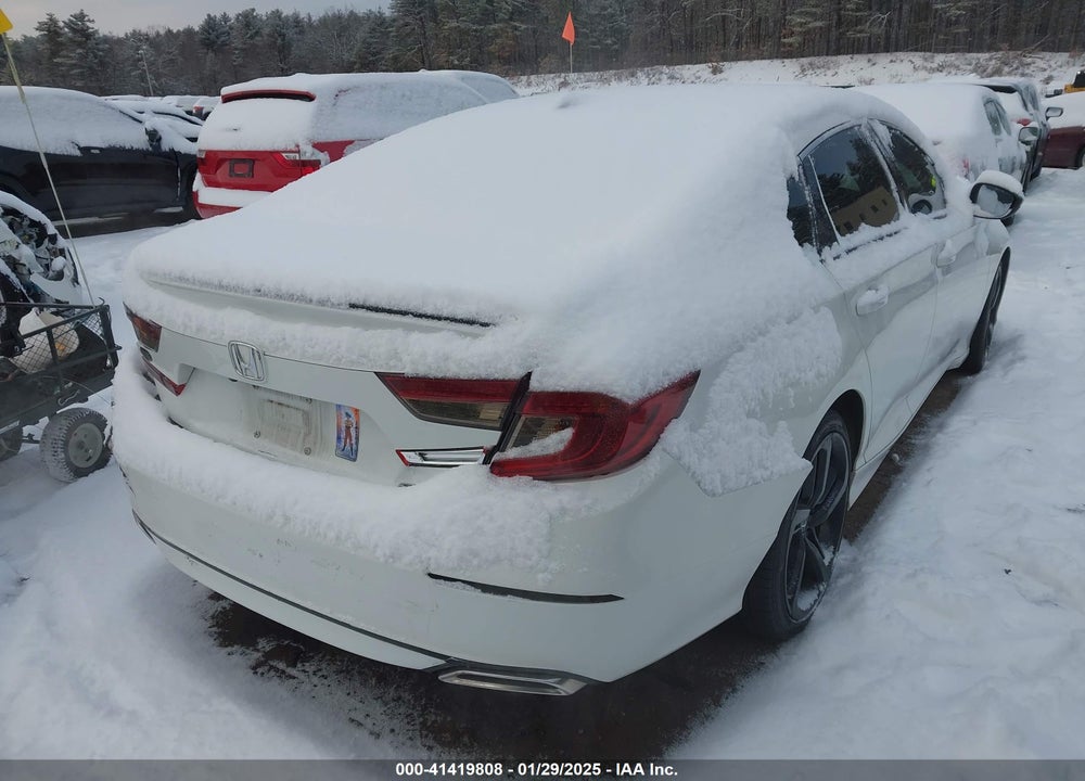 2019 HONDA ACCORD VIN: 1HGCV1F31KA149196