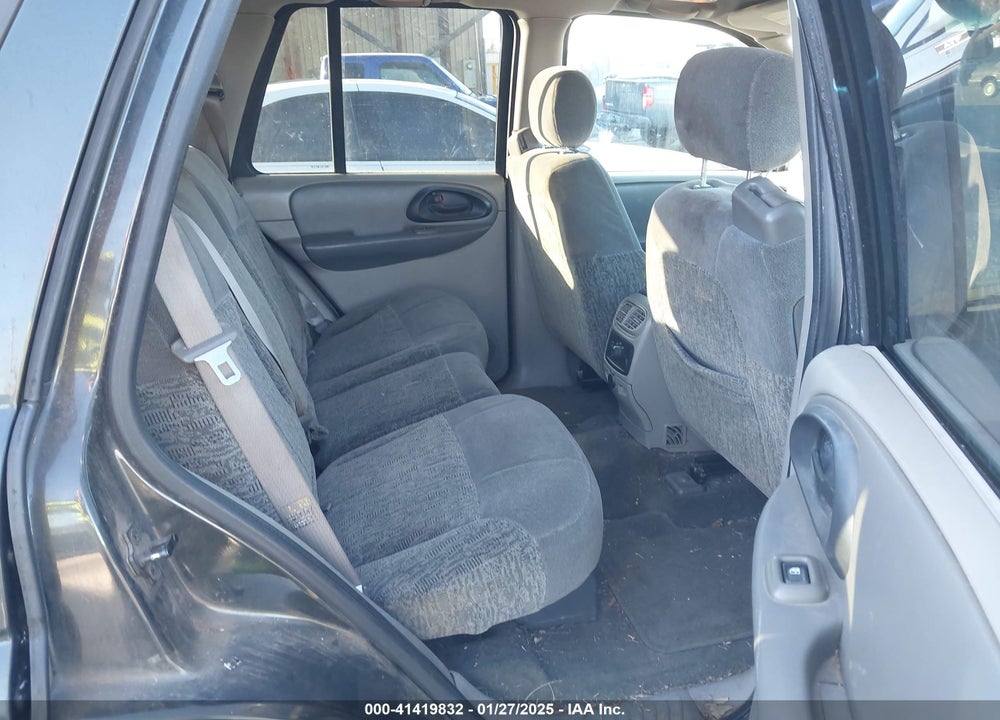 2003 CHEVROLET TRAILBLAZER LS VIN: 1GNDT13S432234508