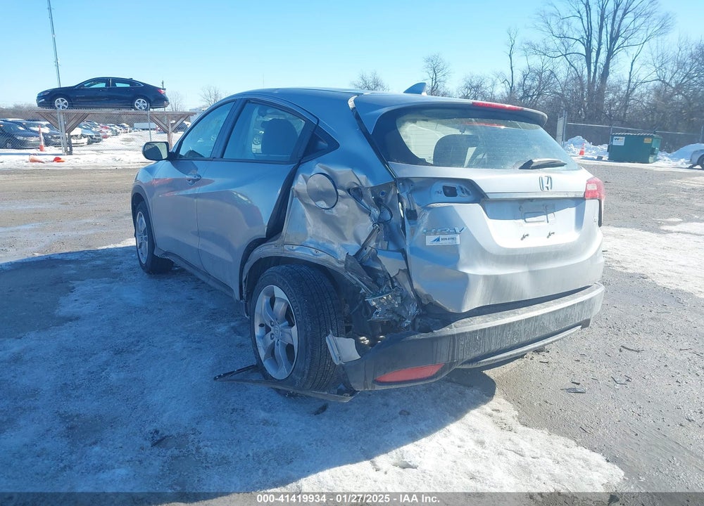 2020 HONDA HR-V AWD LX VIN: 3CZRU6H36LM738605