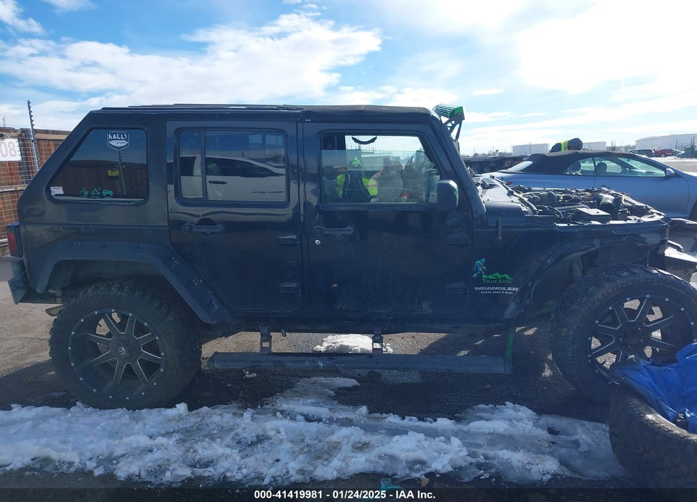 2015 JEEP WRANGLER UNLIMITED SAHARA VIN: 1C4BJWEG0FL531902