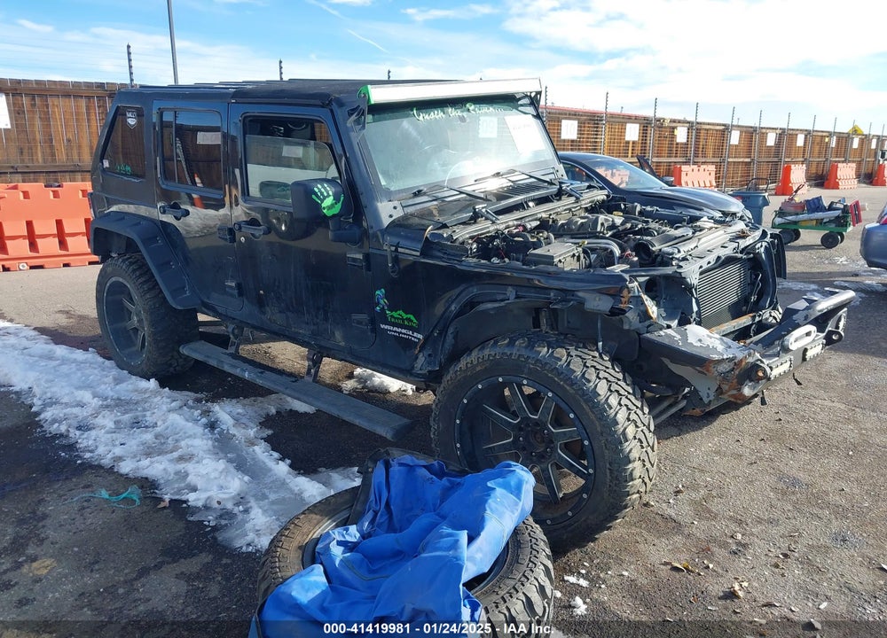 2015 JEEP WRANGLER UNLIMITED SAHARA VIN: 1C4BJWEG0FL531902