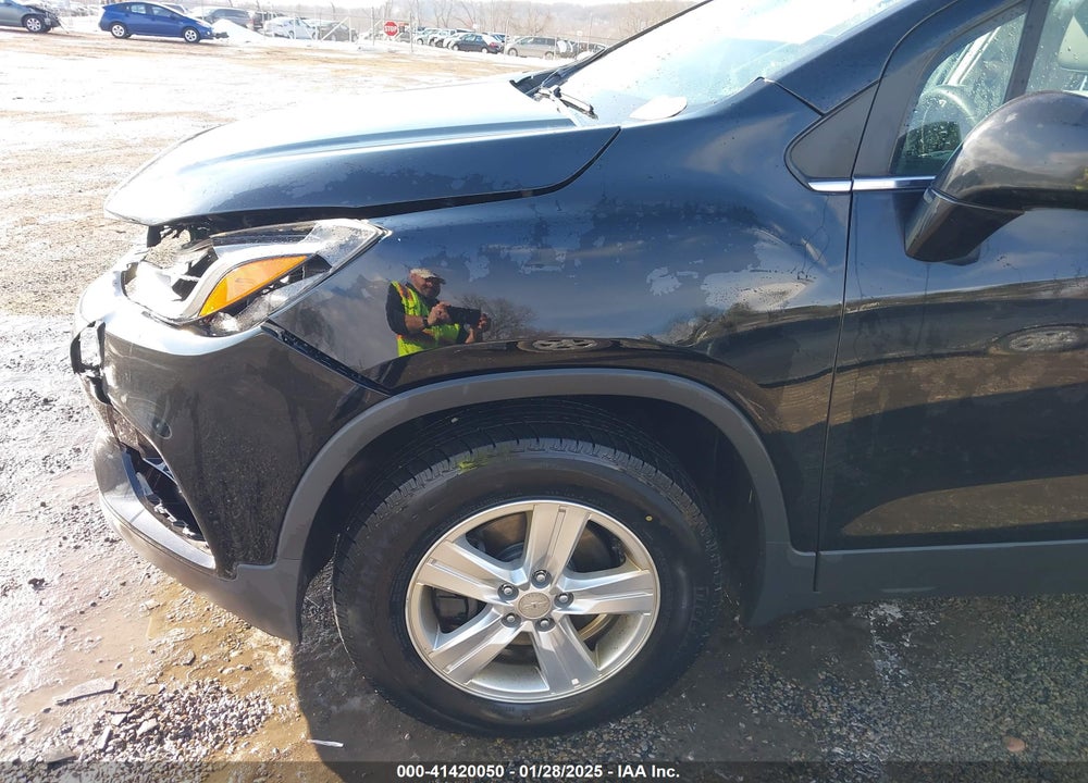 2017 CHEVROLET TRAX LT VIN: 3GNCJPSB9HL238016