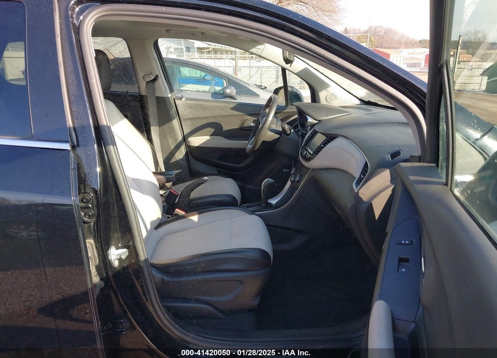 2017 CHEVROLET TRAX LT VIN: 3GNCJPSB9HL238016