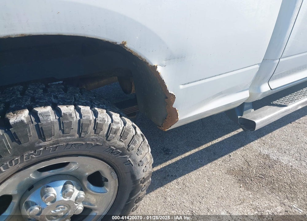2013 RAM 2500 VIN: 3C6TR5CT5DG549546