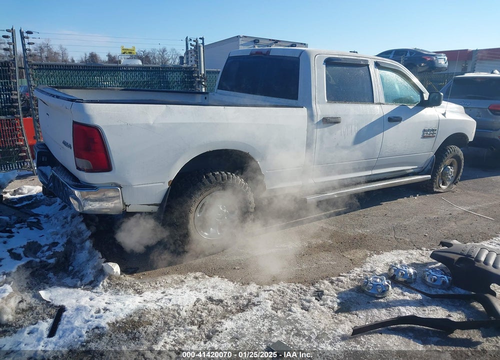 2013 RAM 2500 VIN: 3C6TR5CT5DG549546