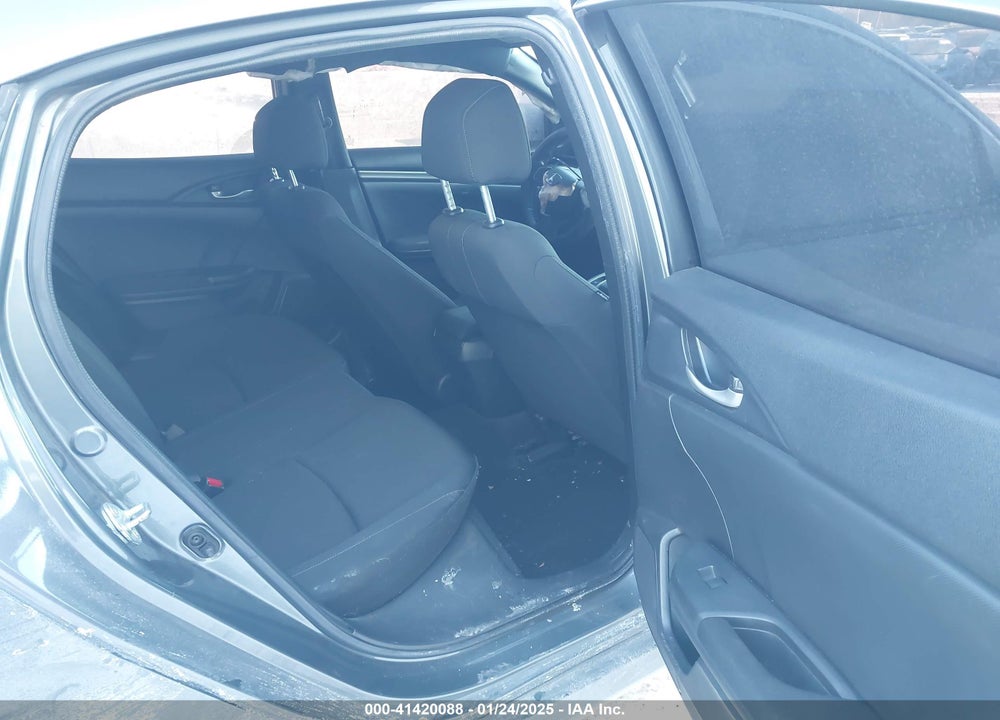 2017 HONDA CIVIC VIN: SHHFK7H23HU204791