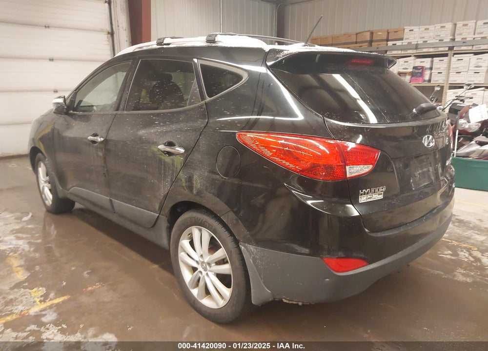 2013 HYUNDAI TUCSON LIMITED VIN: KM8JU3AC8DU683496