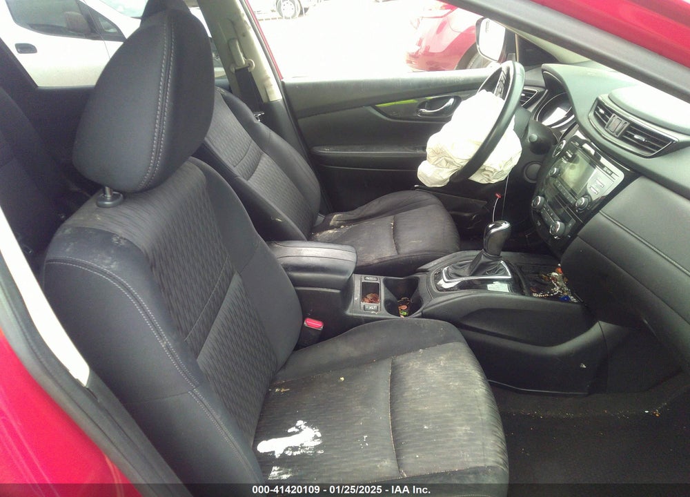 2017 NISSAN ROGUE VIN: JN8AT2MT5HW397231