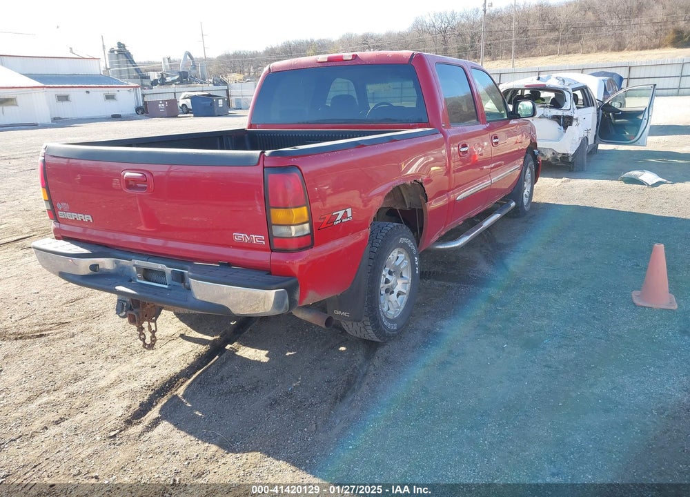 2005 GMC SIERRA 1500 VIN: 2GTEK13TX51194401