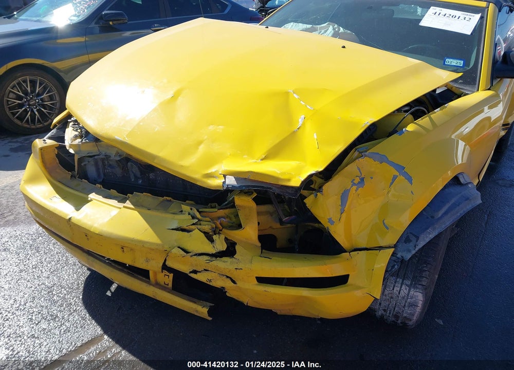 2005 FORD MUSTANG VIN: 1ZVFT84N055232174
