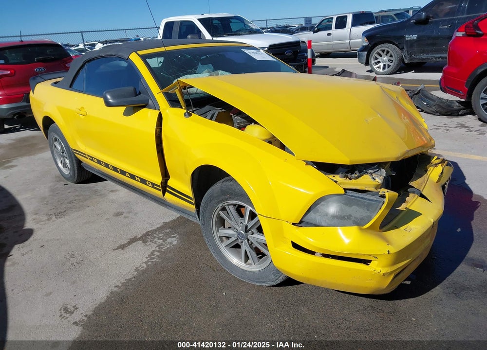2005 FORD MUSTANG VIN: 1ZVFT84N055232174