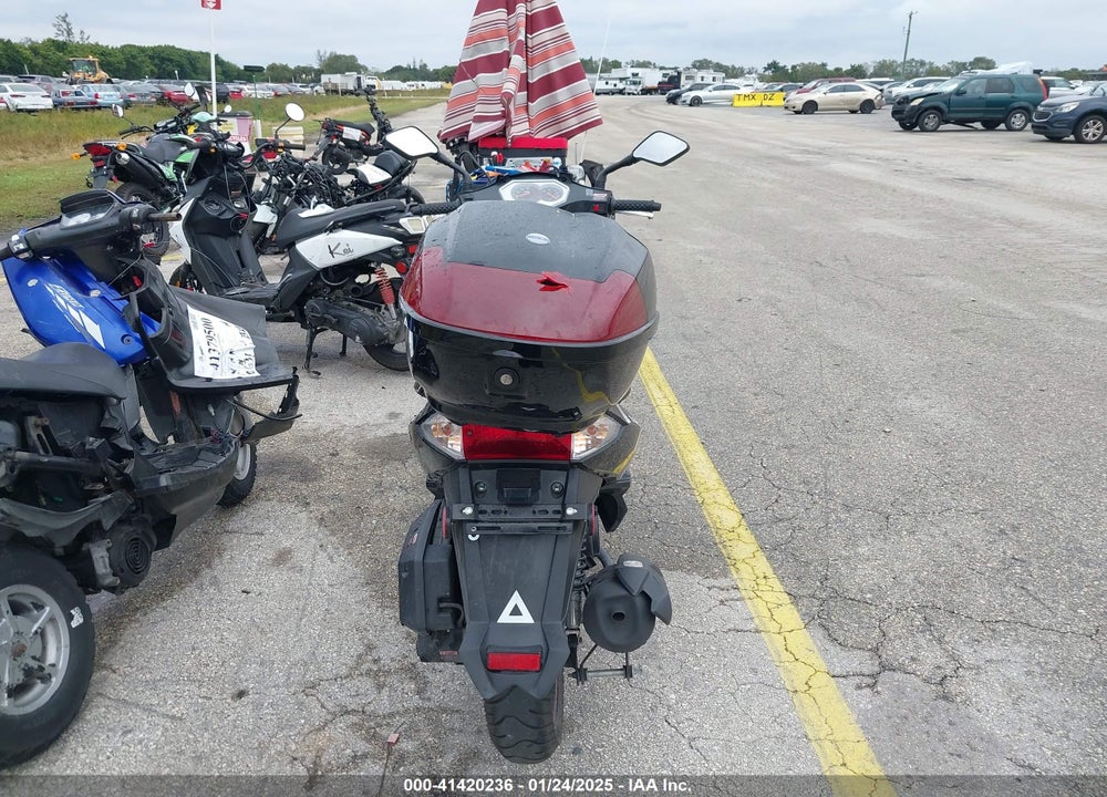 2024 TZTC SCOOTER VIN: HZ2TBCNG1R1050803