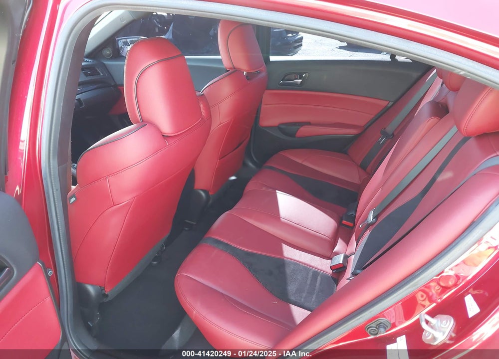 2019 ACURA ILX PREMIUM A-SPEC PACKAGES/TECHNOLOGY A-SPEC PACKAGES VIN: 19UDE2F82KA003590