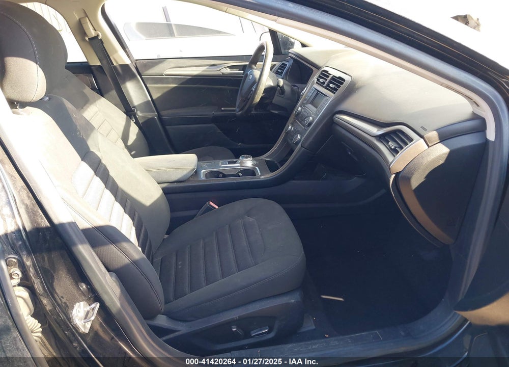 2017 FORD FUSION SE VIN: 3FA6P0H76HR259200