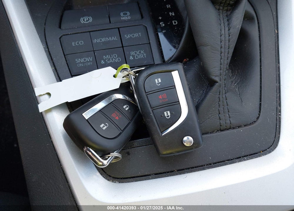 2022 TOYOTA RAV4 LE VIN: 2T3F1RFV2NC289143