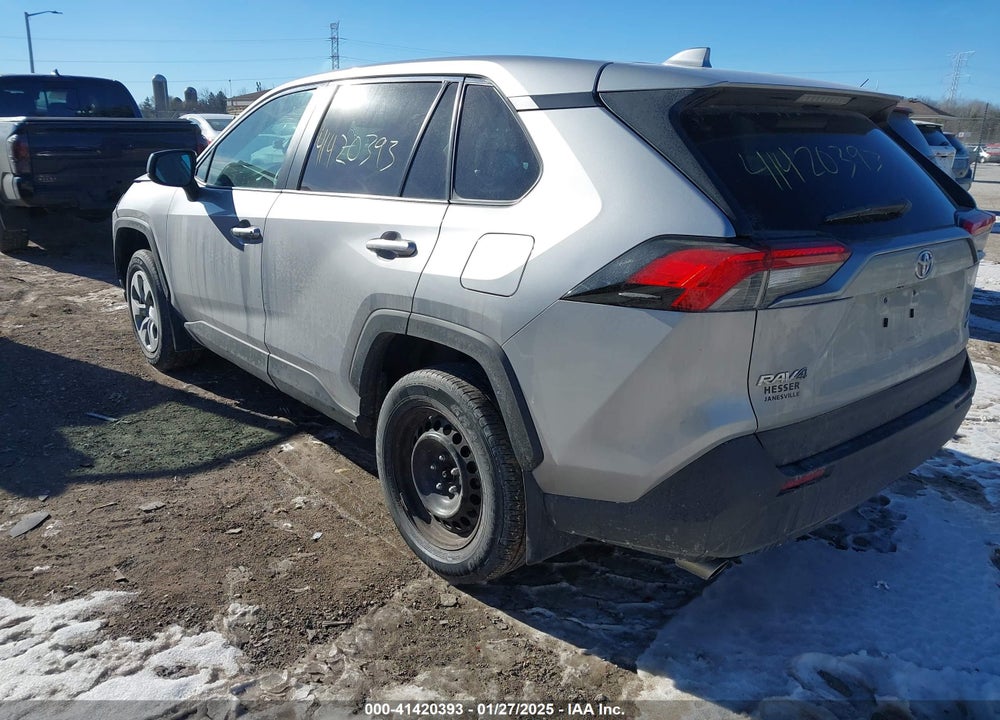 2022 TOYOTA RAV4 LE VIN: 2T3F1RFV2NC289143