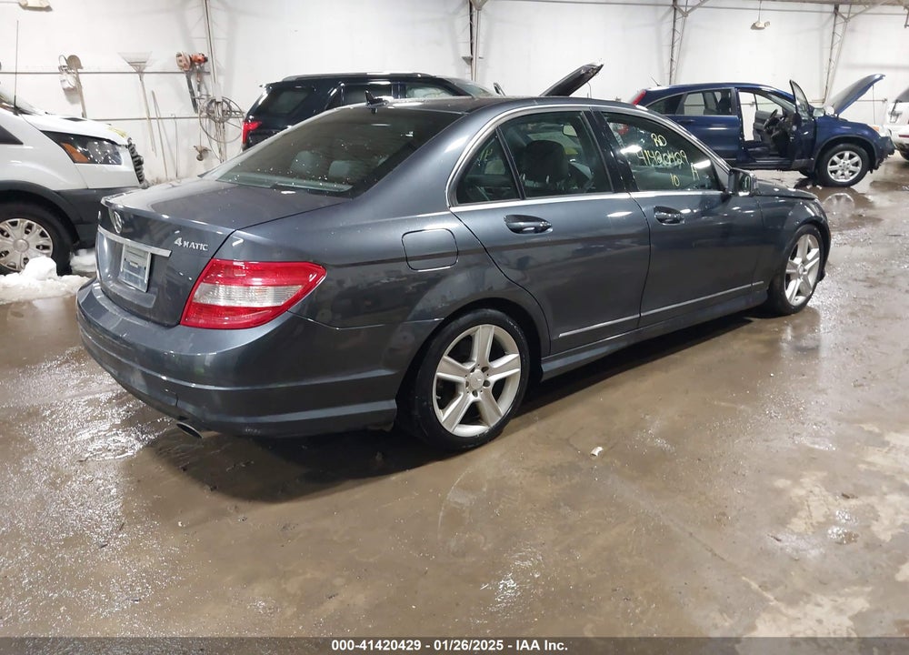 2010 MERCEDES-BENZ C 300 VIN: WDDGF8BB4AR087219
