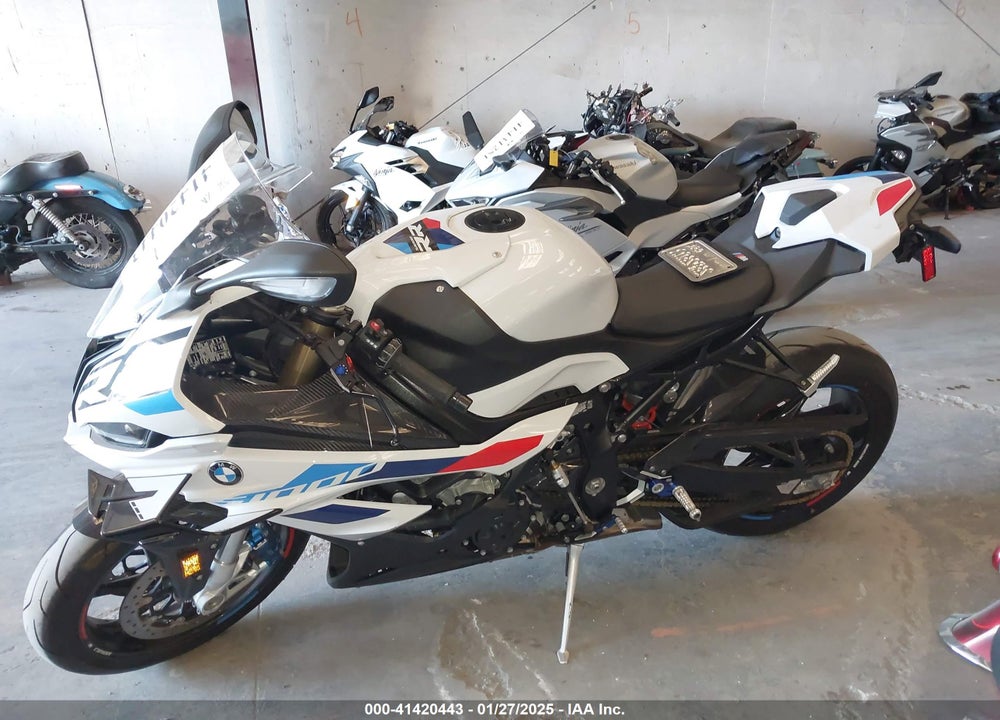 2024 BMW S 1000 RR VIN: WB10E6308R6J21804