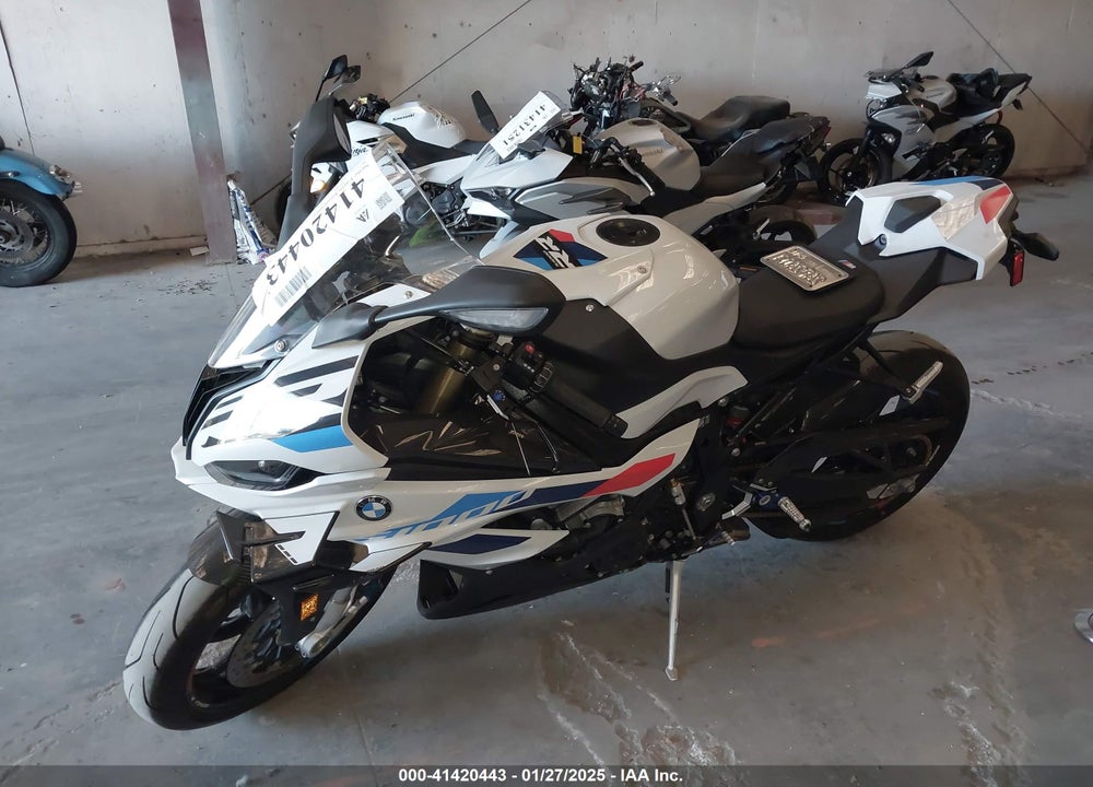 2024 BMW S 1000 RR VIN: WB10E6308R6J21804