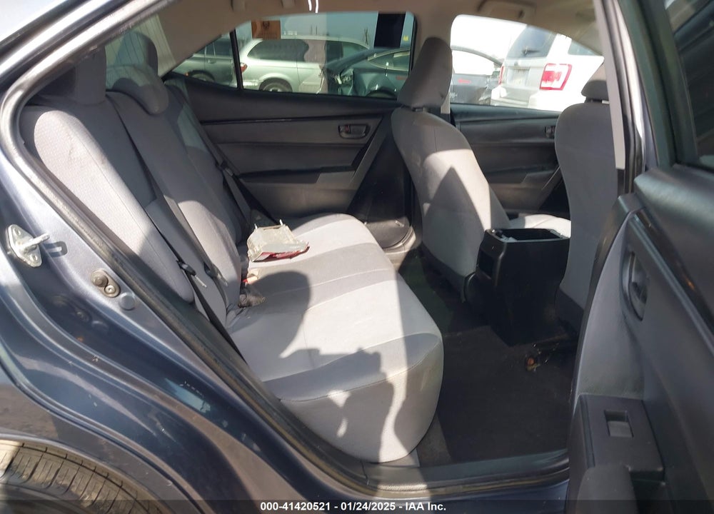 2018 TOYOTA COROLLA L VIN: 5YFBURHE8JP776014