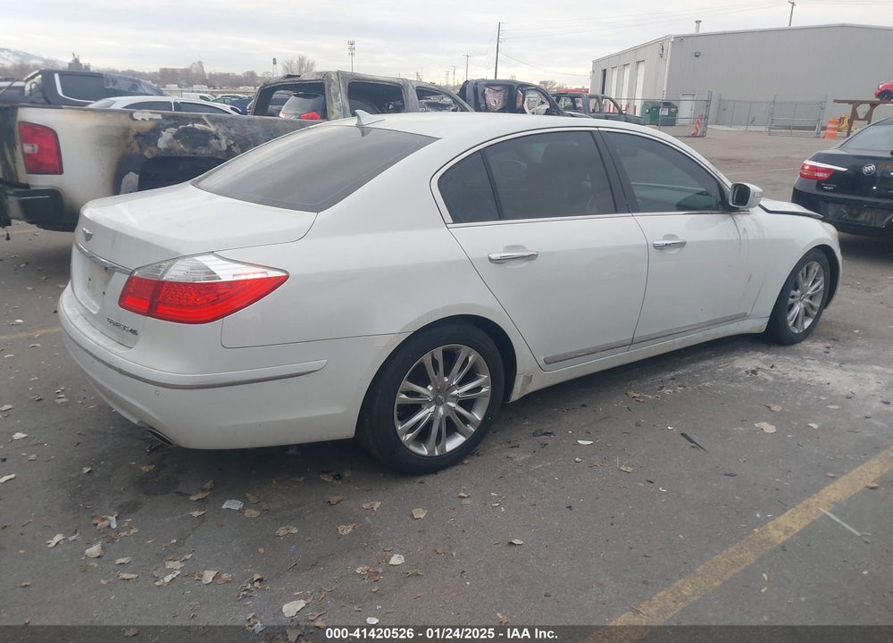 2010 HYUNDAI GENESIS 4.6 VIN: KMHGC4DF6AU109838