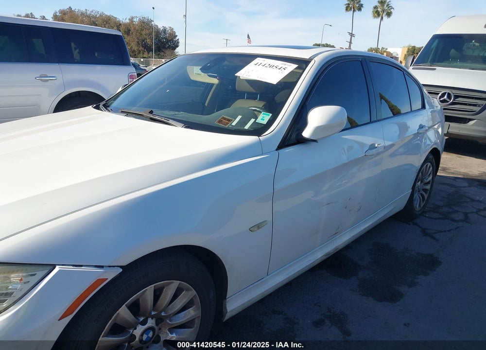 2009 BMW 328I VIN: WBAPH77549NL83293