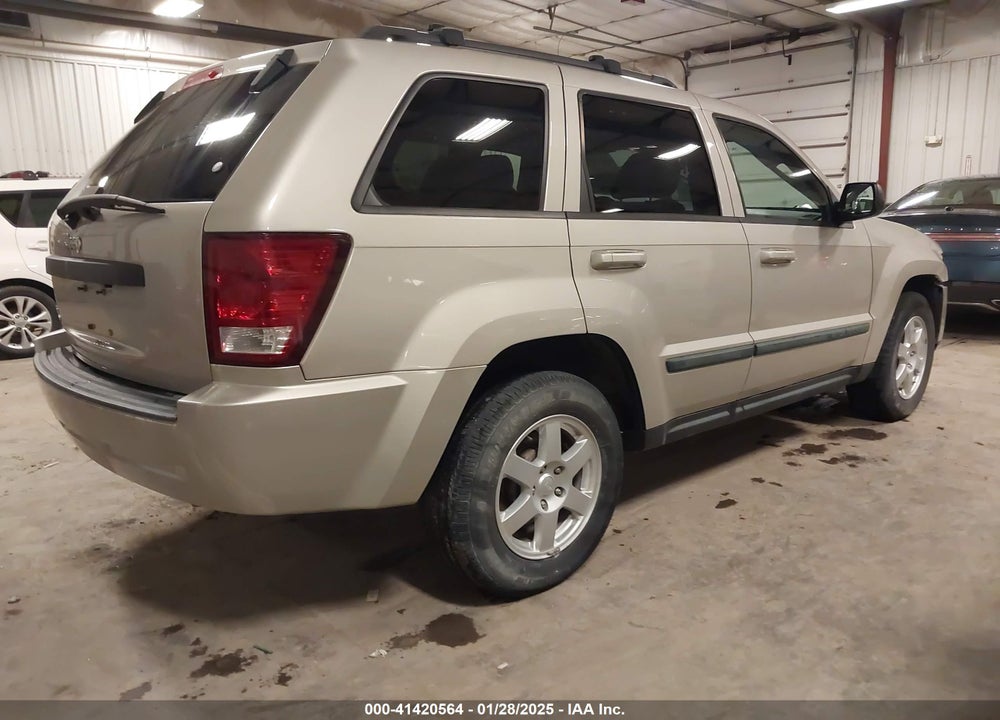 2008 JEEP GRAND CHEROKEE LAREDO VIN: 1J8GR48K98C137166