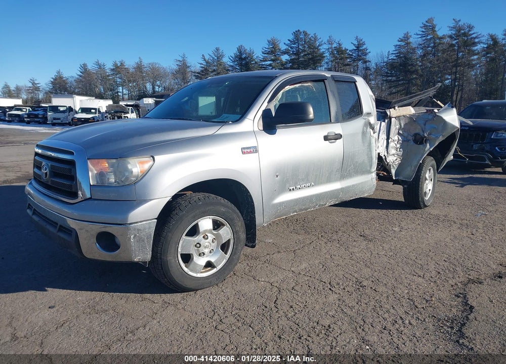 2011 TOYOTA TUNDRA GRADE 5.7L V8 VIN: 5TFUY5F14BX193948