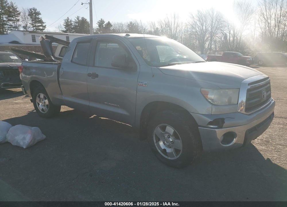 2011 TOYOTA TUNDRA GRADE 5.7L V8 VIN: 5TFUY5F14BX193948