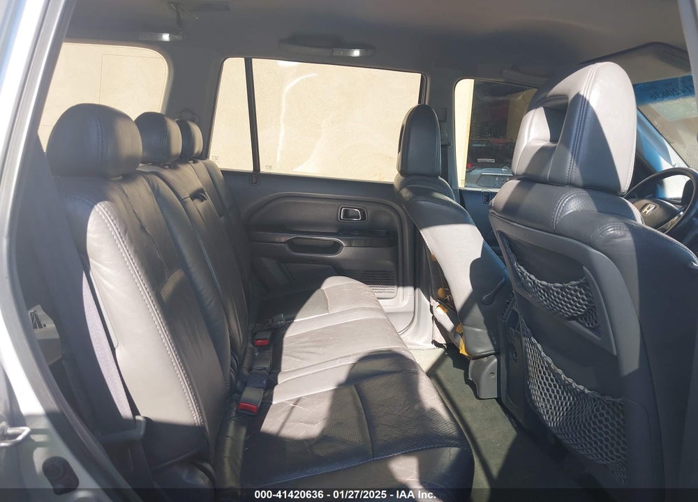 2004 HONDA PILOT VIN: 2HKYF18584H569744