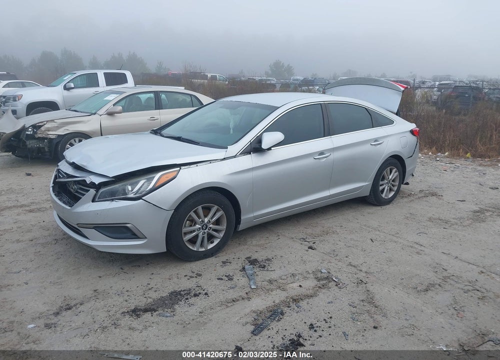 2016 HYUNDAI SONATA VIN: 5NPE24AF5GH304108