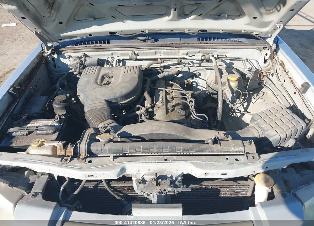 2001 NISSAN FRONTIER XE VIN: 1N6DD26S11C311072