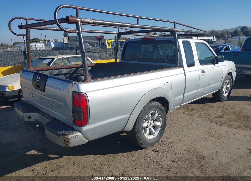 2001 NISSAN FRONTIER XE VIN: 1N6DD26S11C311072