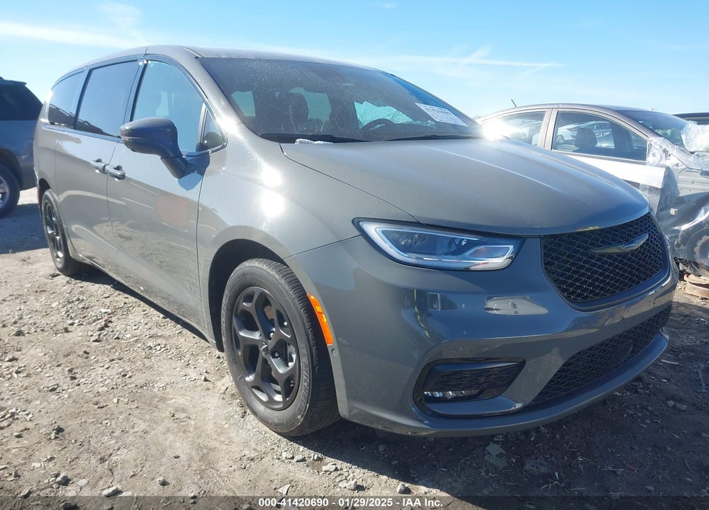 2022 CHRYSLER PACIFICA HYBRID TOURING L VIN: 2C4RC1L79NR213703