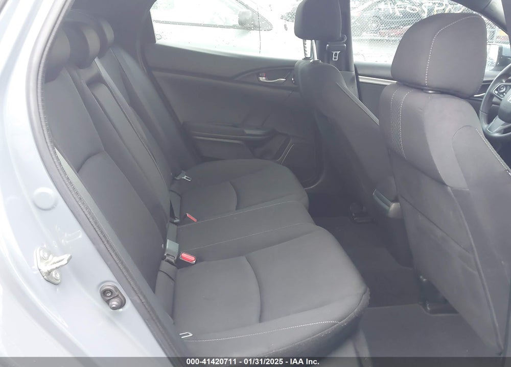 2017 HONDA CIVIC VIN: SHHFK7H58HU233505