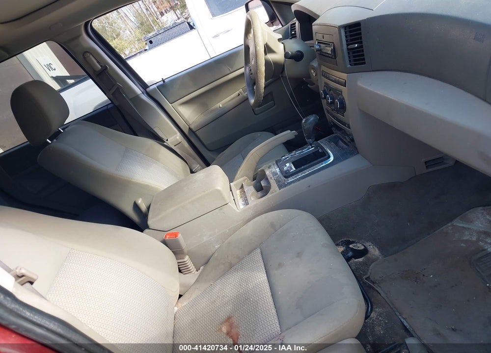 2007 JEEP GRAND CHEROKEE LAREDO VIN: 1J8HR48N77C610446