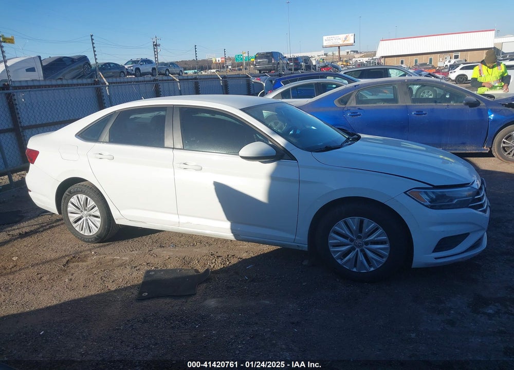 2019 VOLKSWAGEN JETTA VIN: 3VWC57BUXKM156082