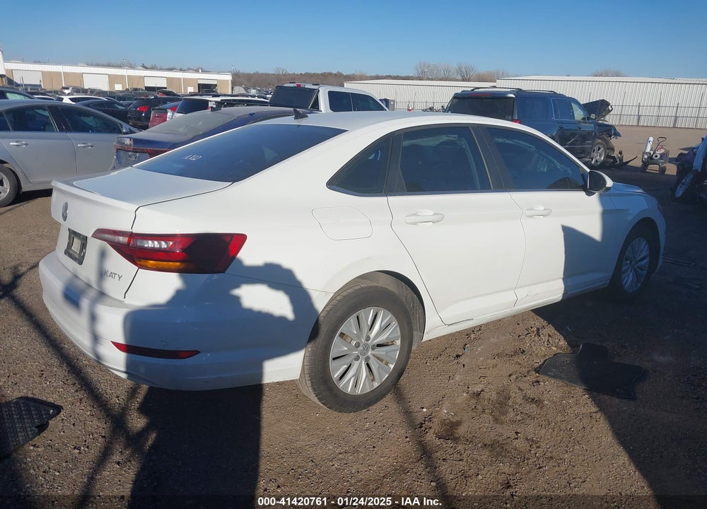 2019 VOLKSWAGEN JETTA VIN: 3VWC57BUXKM156082
