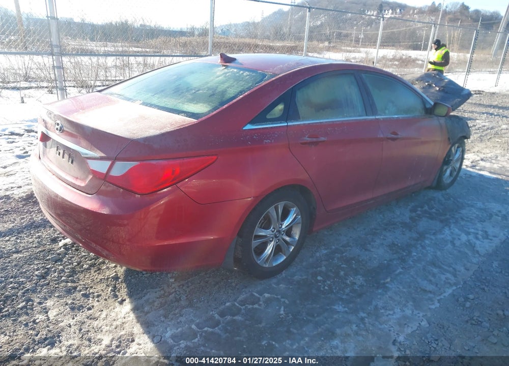 2011 HYUNDAI SONATA GLS VIN: 5NPEB4AC3BH106786