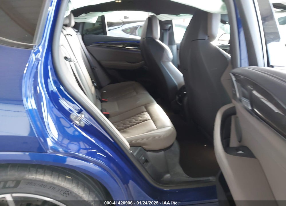 2022 BMW X4 M VIN: 5YM23EC05N9J74682