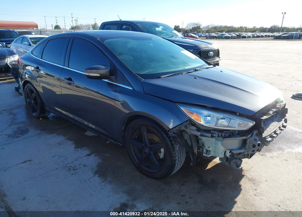 2018 FORD FOCUS TITANIUM VIN: 1FADP3J20JL314378